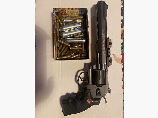 Rewolwer Ruger Super Hawk CO2 6mm BB