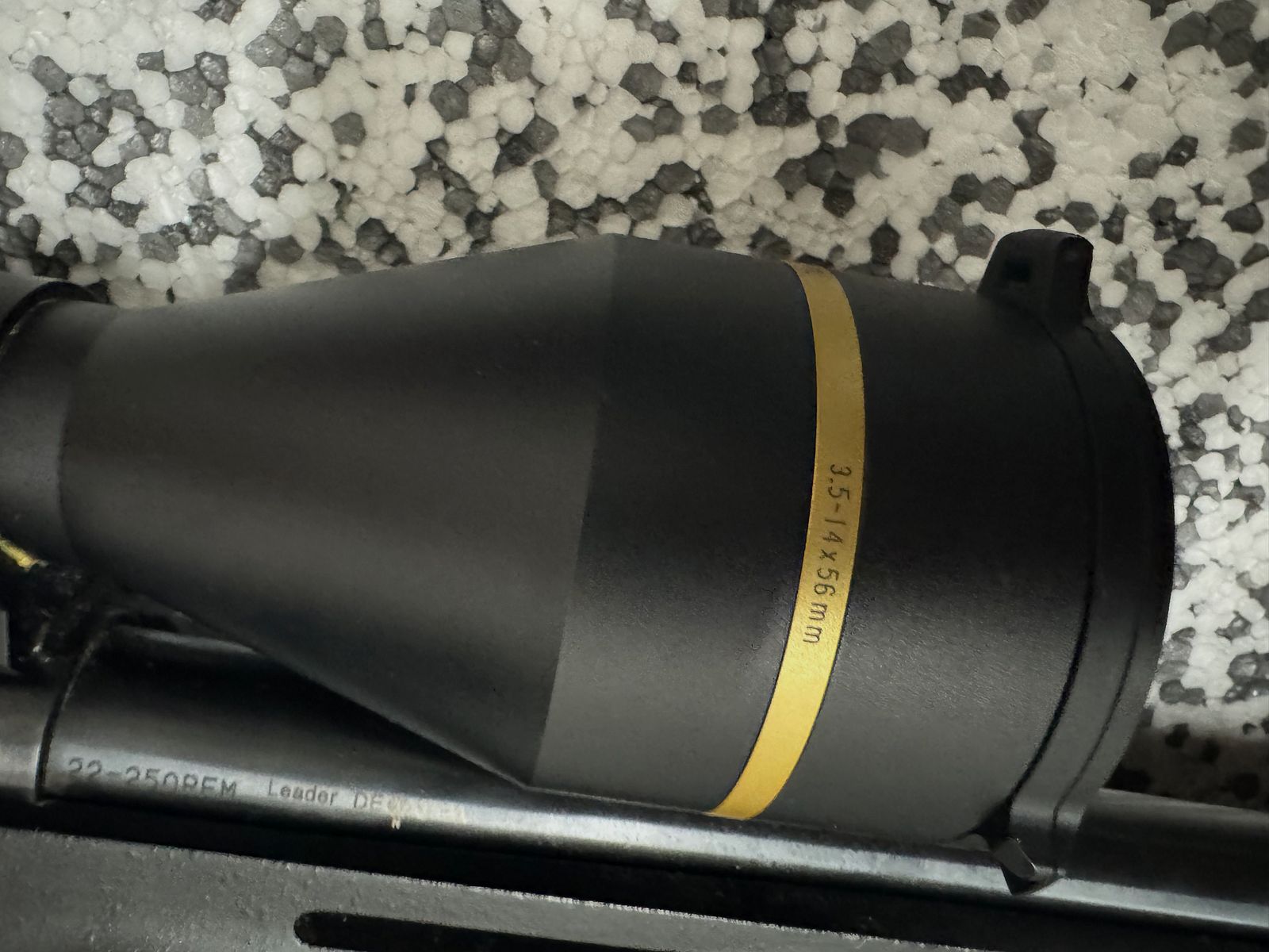 Howa Model 1500 Heavy Barrel .22-250 Rem. incl. Leupold VX-7L 3.5–14x56
