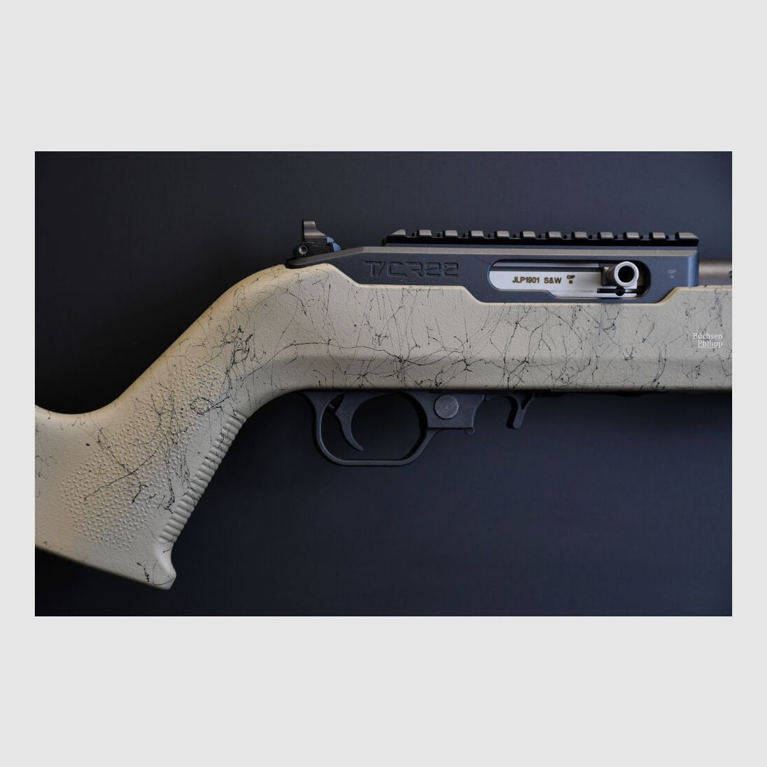 Thompson Center T/CR22 FDE/Black Grit - Ruger Alternative im Abverkauf