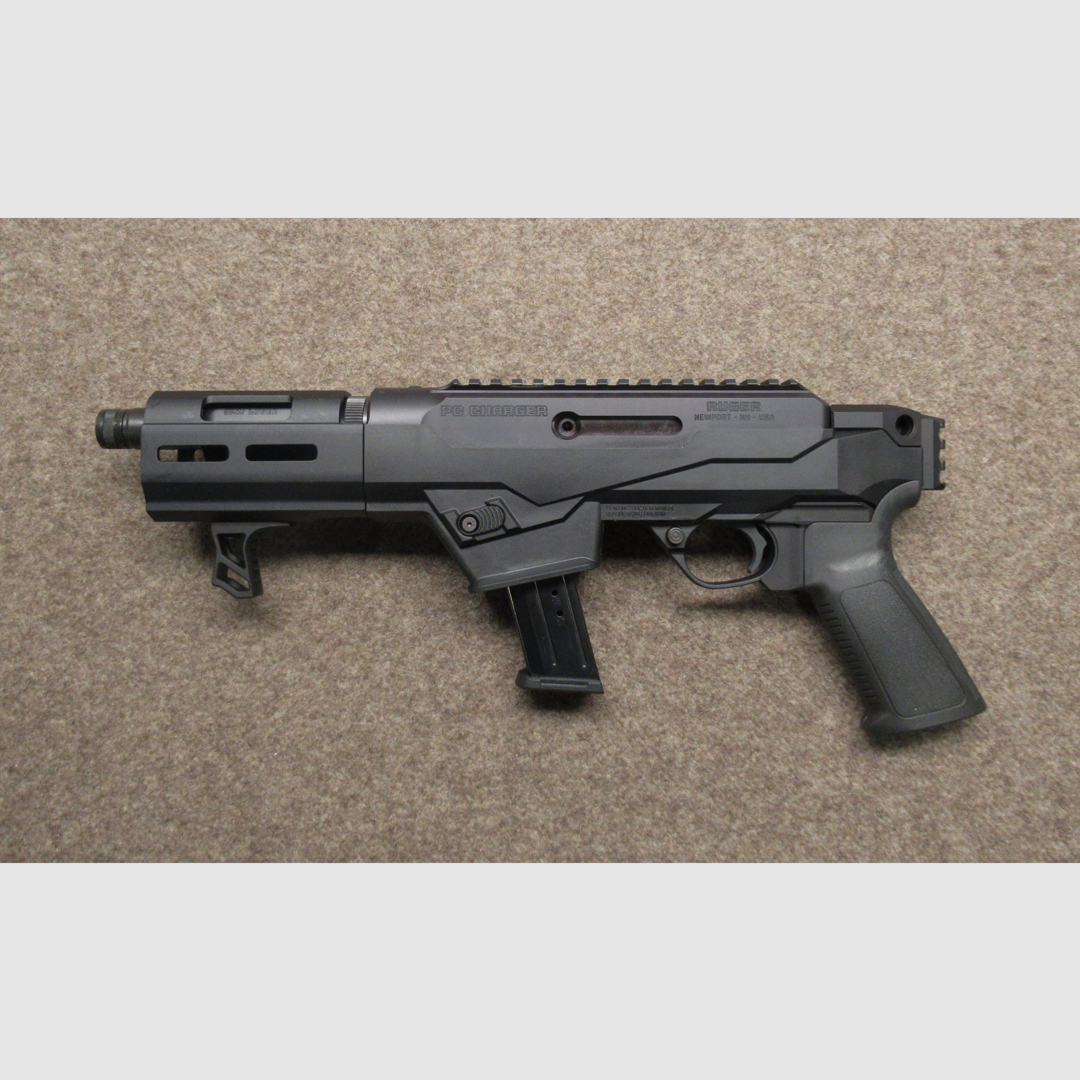 Pistolet RUGER mod. PC Charger cal. 9mm Para, image 2 sur 2