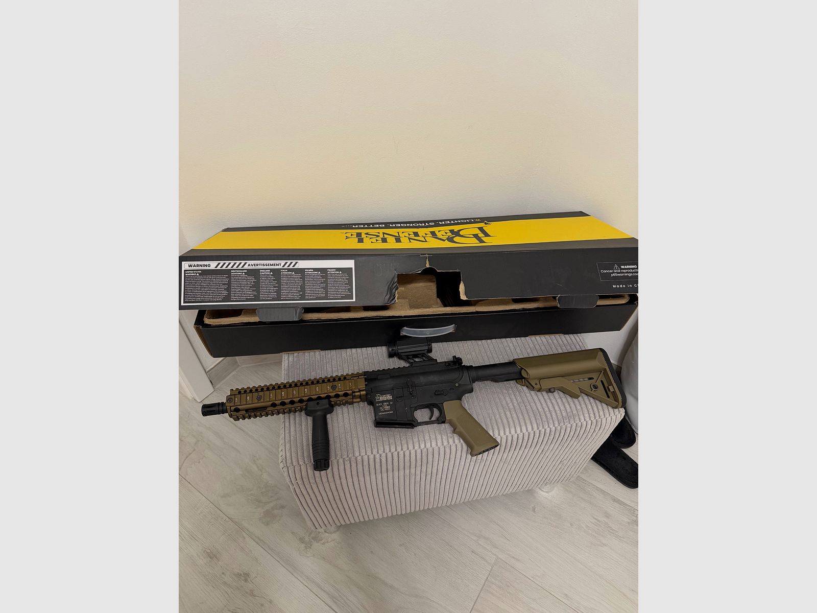 Airsoft Waffe Gewehr John Defense mit Zubeör