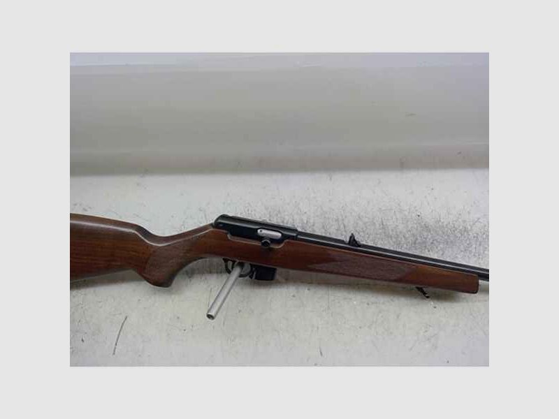 Selbstladebüchse CZ 511 Luxus Kal.22lr. gebraucht