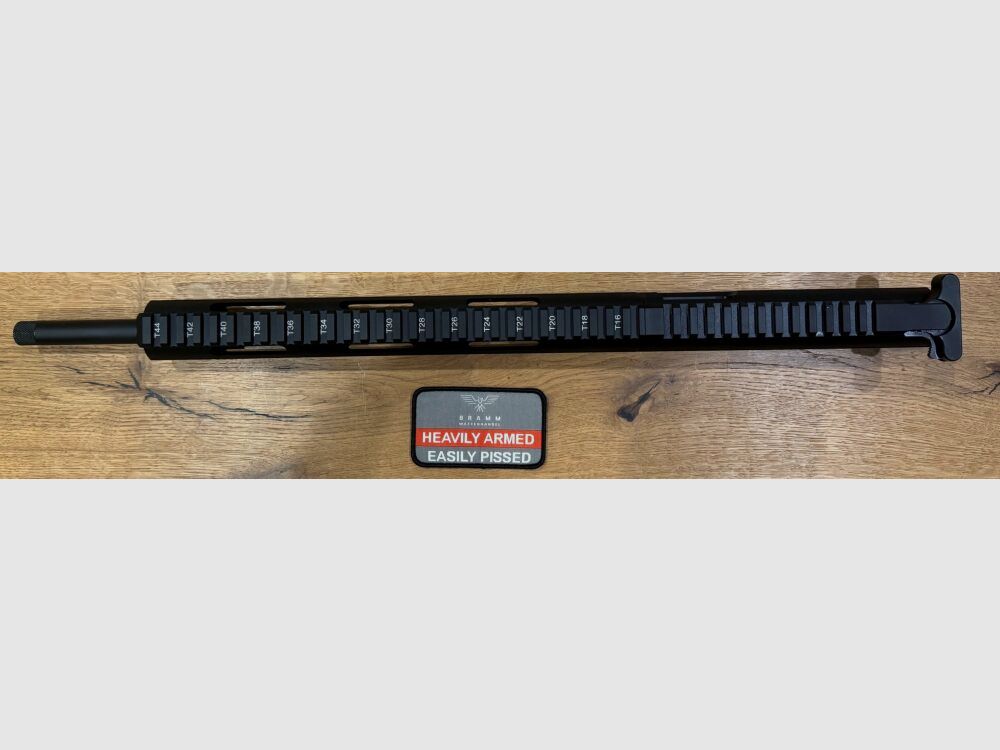 Système interchangeable Schmeisser AR15-22 M-LOK 16" noir