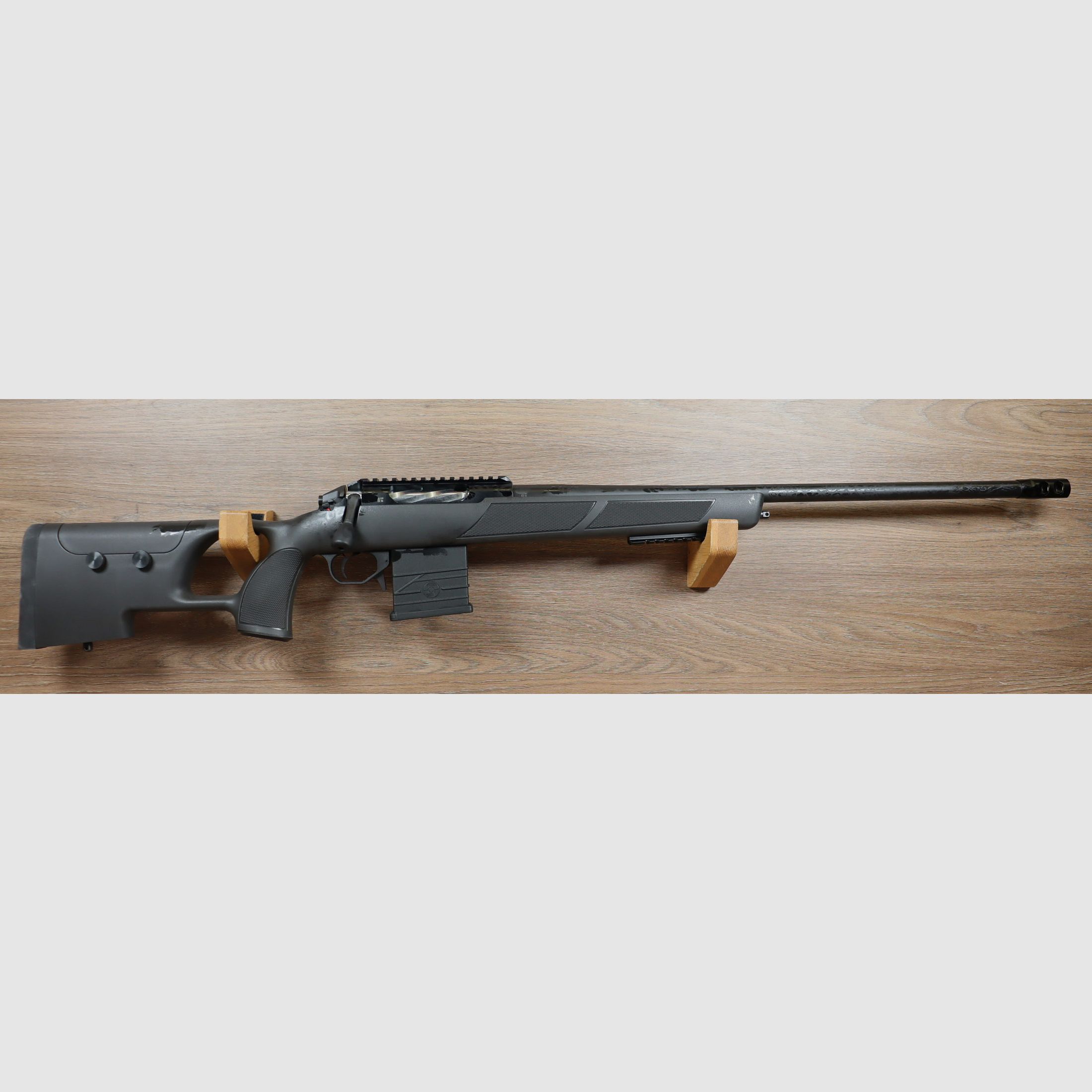 Rover Varmint Syn Schwarz, Bild 1 von 2