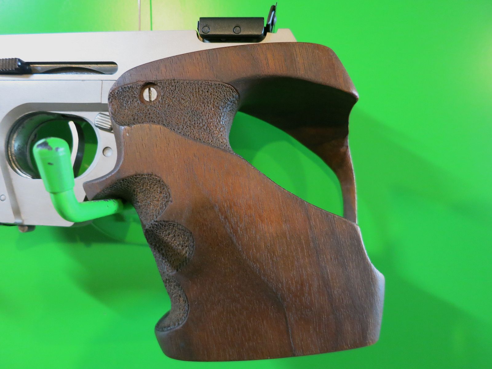 Sport-Pistole Walther OSP Kaliber .22lr, NILL Sport-Griff, .22 Short, Nickel-Version    #79-