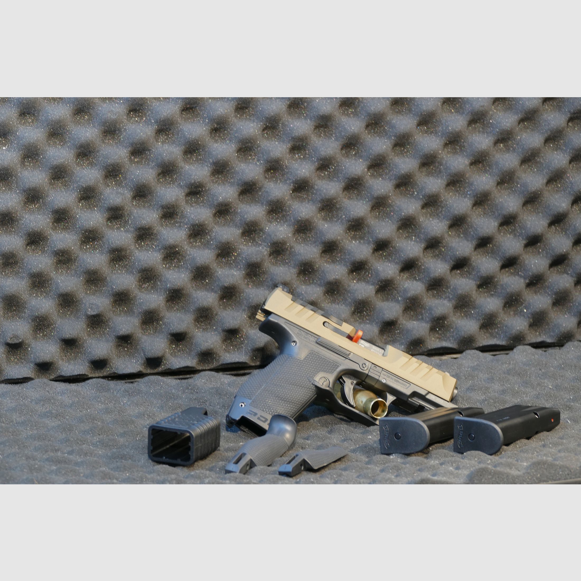 Walther PDP Compact, 4", 9x19, Ceracote personalizzato bronzo bruciato Pistola da prestazione WHB14