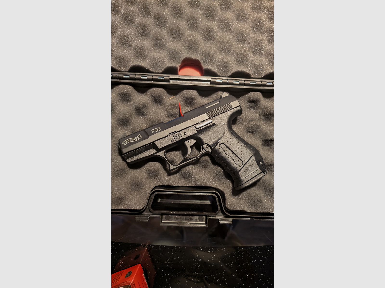 Walther P99
