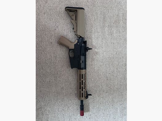 G&G Combat Machine CM16R2 mit umfangreichem Zubehör