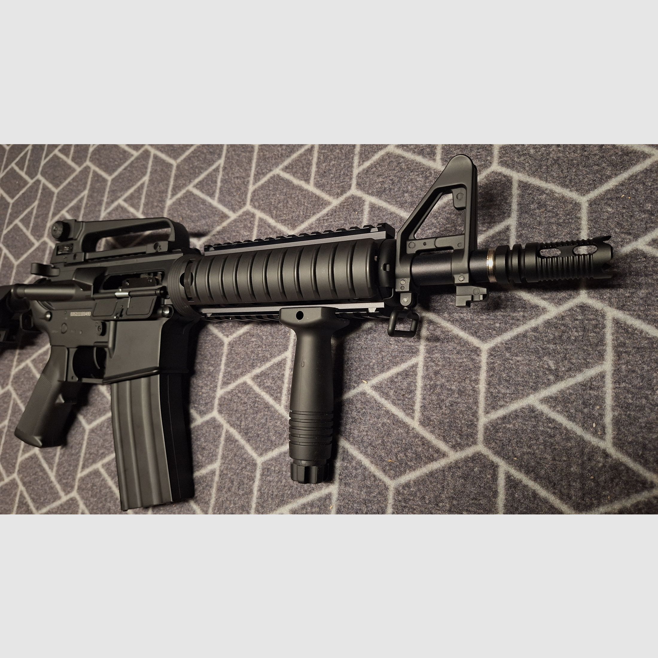 FN Herstal M4-03 Cybergun Carbine R.I.S. Kaliber 4,5 BB-NEU!