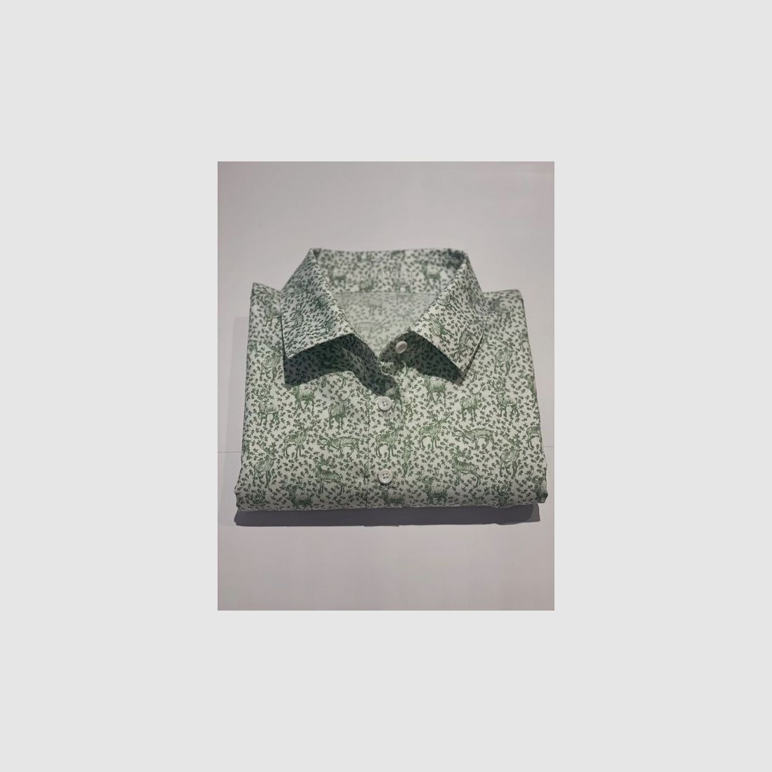 Blouse classique Wallmann avec cerf en vert
