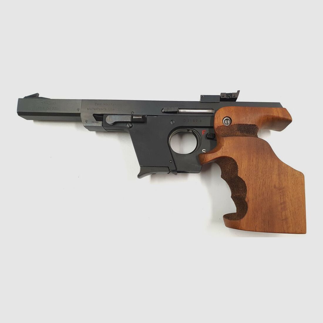 Carl Walther Waffenfabrik Ulm/Do. GSP mit Nill Griffschalen