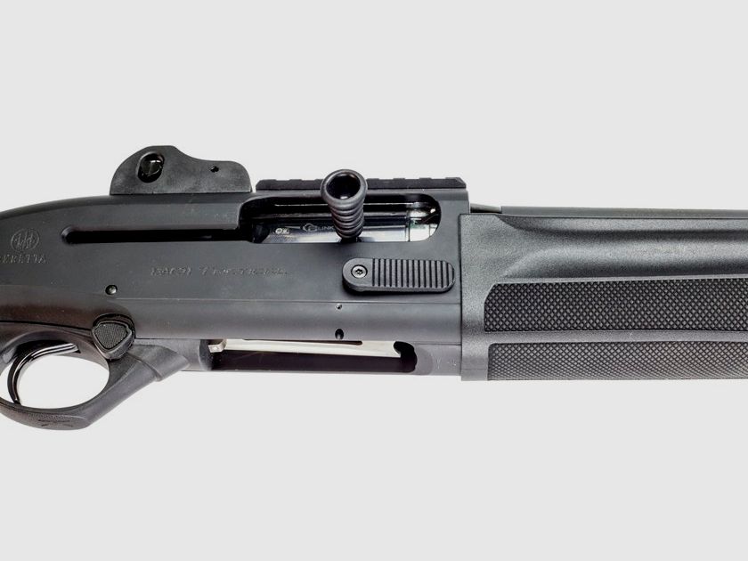 Beretta 1301 Tactical.