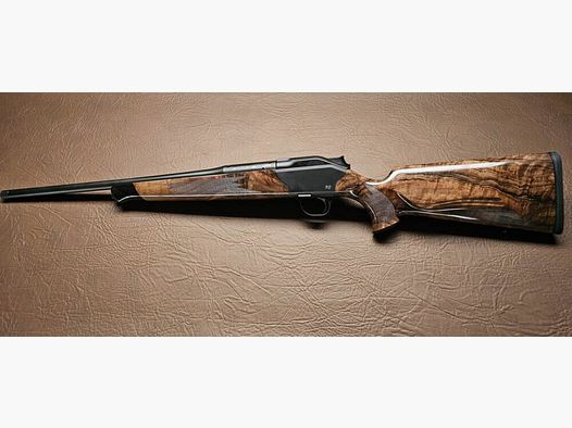 Blaser R8