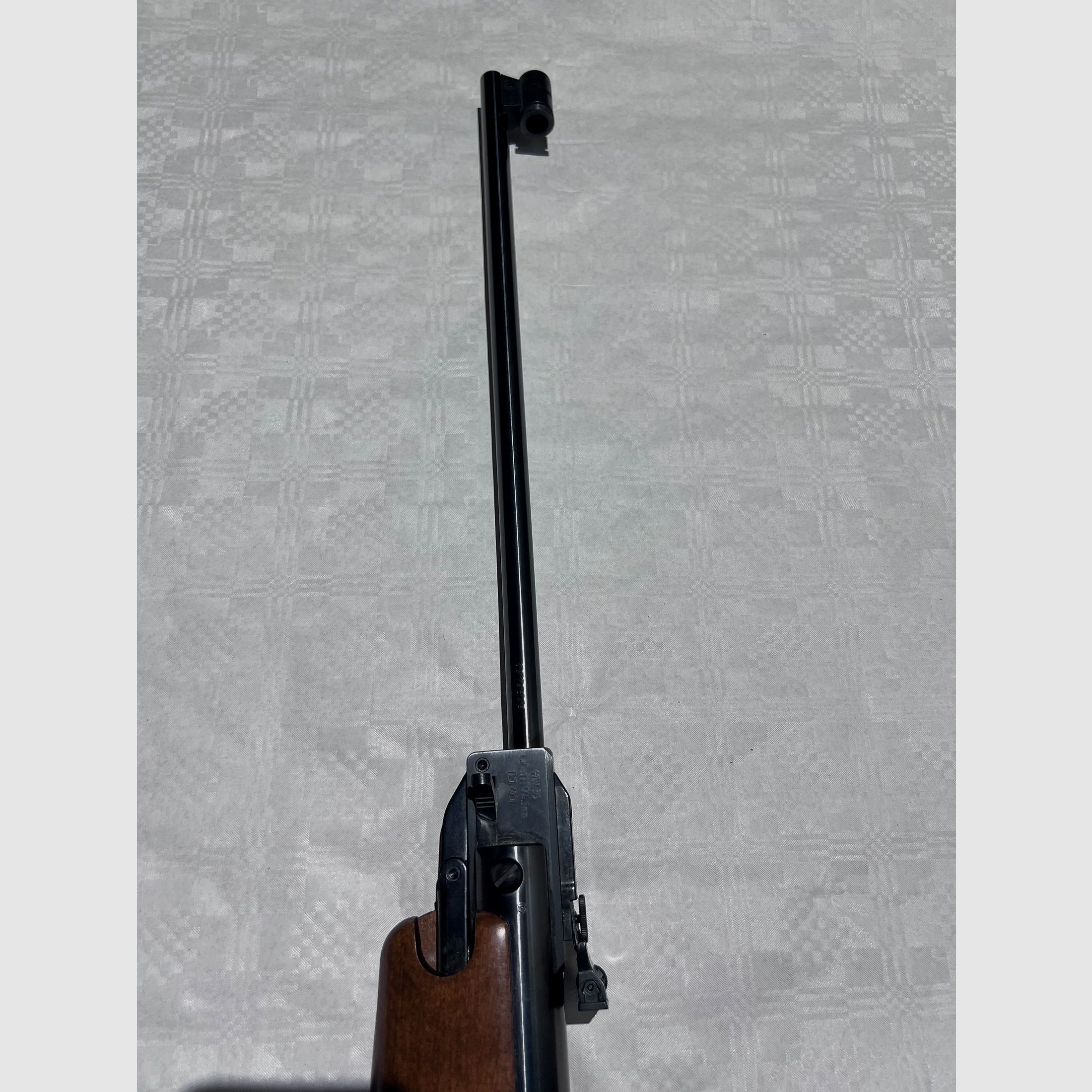 Karabinek pneumatyczny Weihrauch HW35