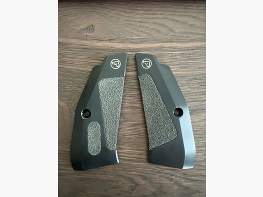 Original CZ Alu Griffschalen schwarz, lange Version für CZ 75B & SP-01, CZ TS 2, CZ Shadow 2