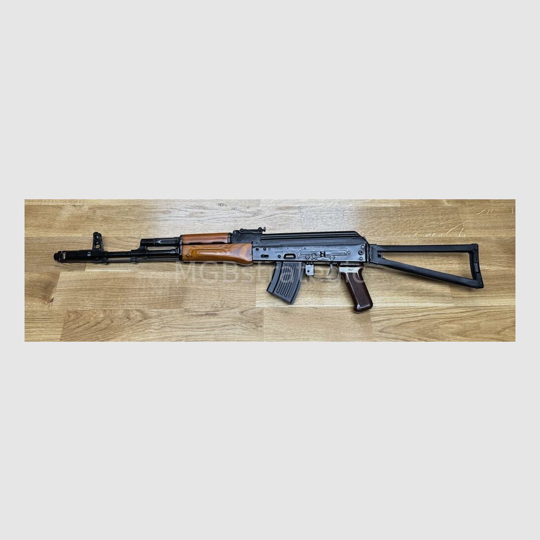 Kalashnikov USA - KR103 SFS mit Klappschaft 7,62x39 1/1 ziviler Nachbau der legendären AK103 - System AK47 AKM AK74 - KR-103 SFS – 7.62x39mm Side Folding Rifle – Cold Hammer Forged