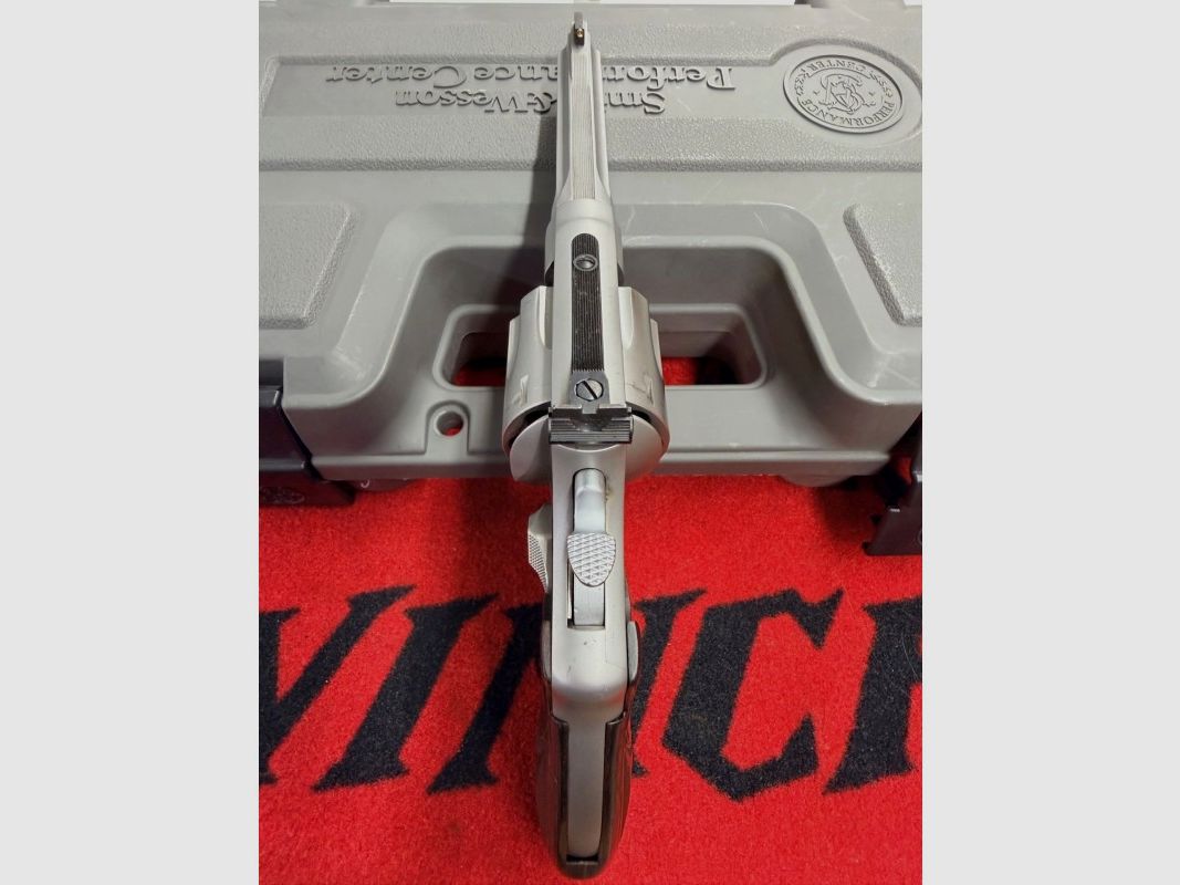 Smith & Wesson PC M627-5 357 mag używany, zdjęcie 4 z 4