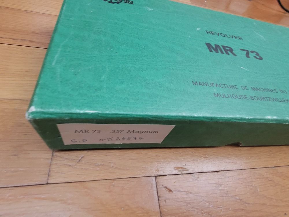 Außergewöhnliches Originalset Revolver Manurhin MR73 – Modell Gendarmerie in 4 Zoll – Kal. 357 Mag – Mit seinem seltenen 6-Schuss-Zylinder in 9 Para – In seiner Originalbox mit Zubehör, Handbuch und Originaldokumenten – Sehr seltenes Set auf dem Markt und in einem traumhaften Zustand!, Bild 24 von 26