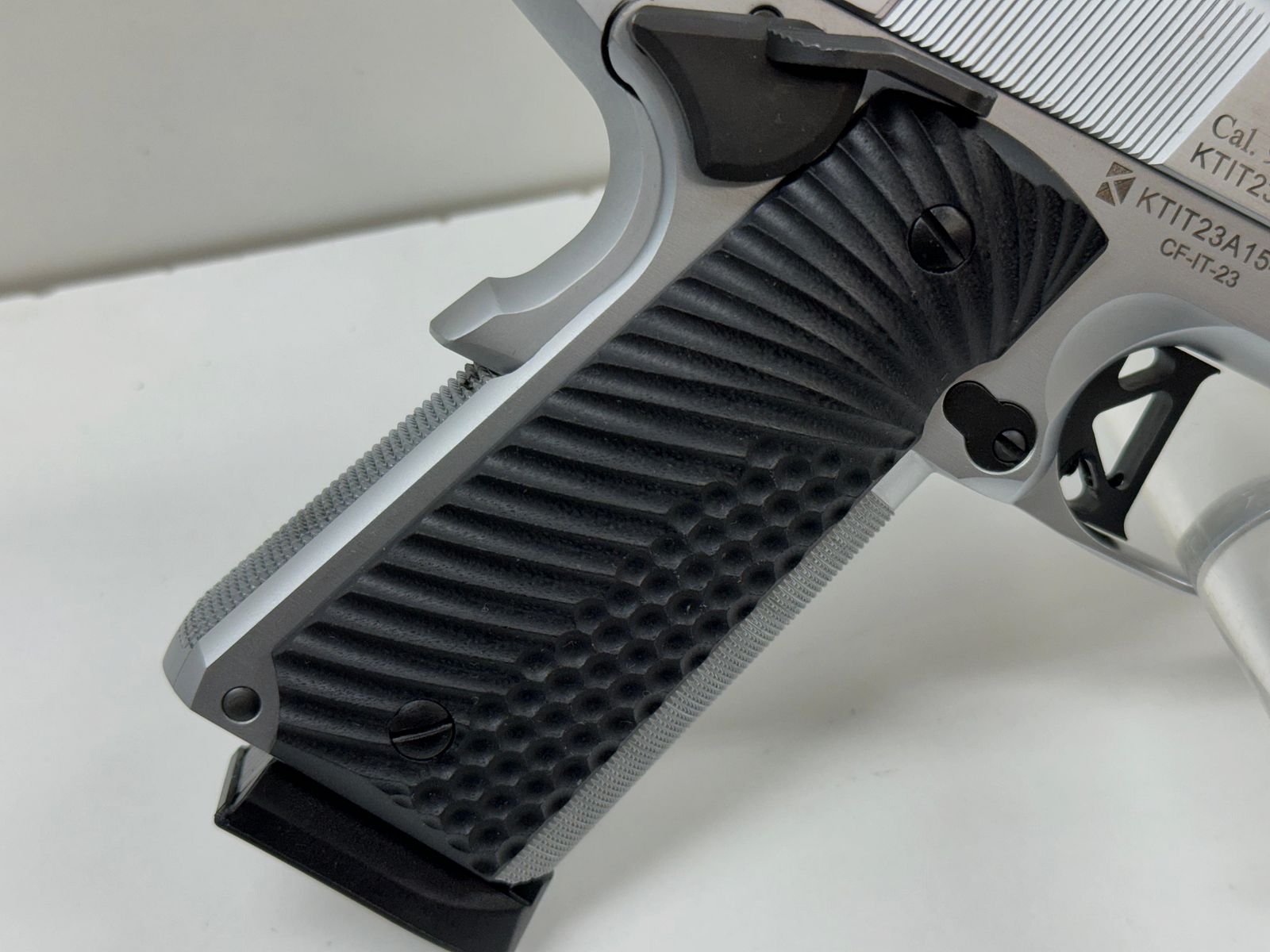 CHIAPPA Empire Chrome Target Sight 5" - WaffenFriedrichs
