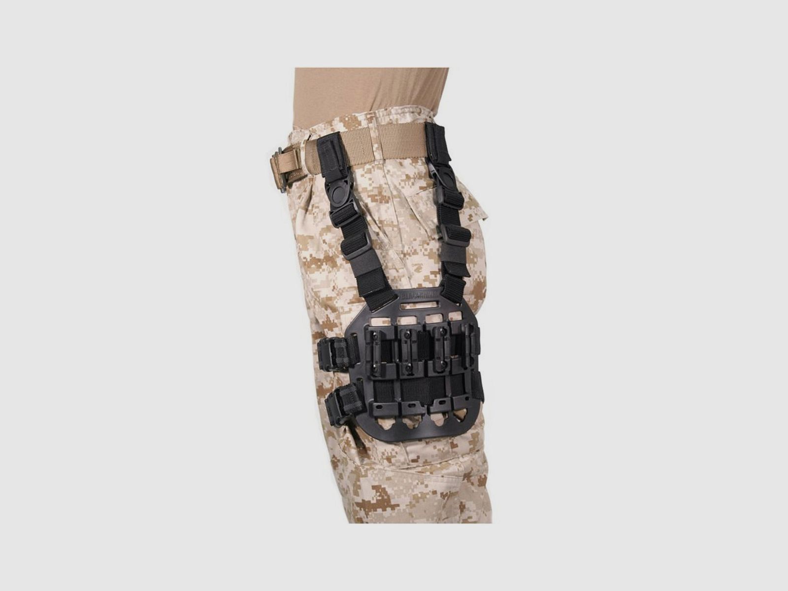 Modułowa platforma BLACKHAWK! S.T.R.I.K.E. CQC na udo – czarna, zdjęcie 2 z 5