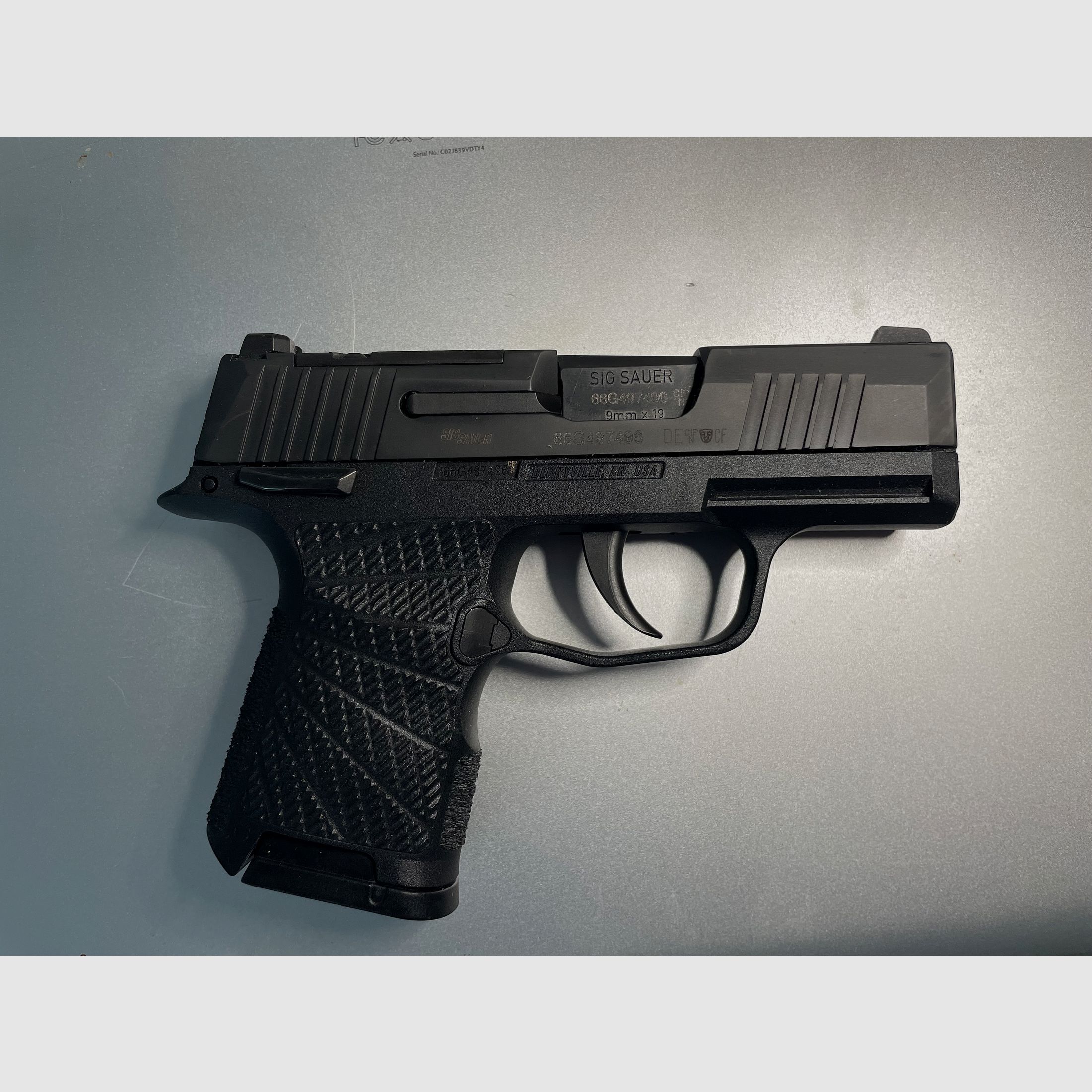 Sig Sauer P365, Wilson Combat Griffstück, OR mit manueller Sicherung