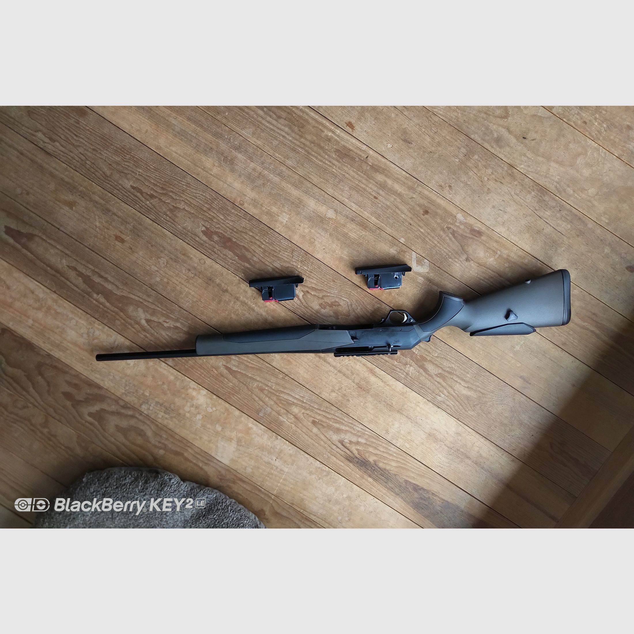 Browning Mk3 308 with 2 magazines