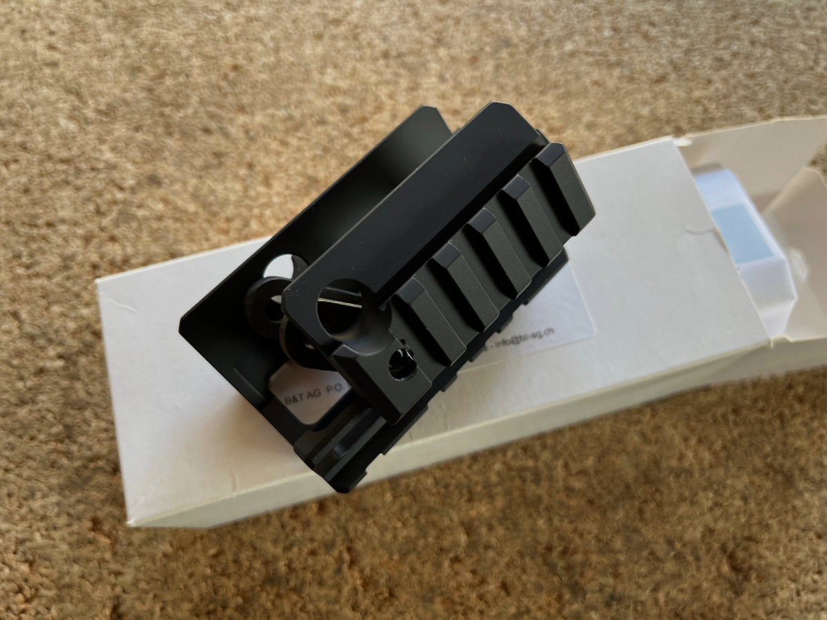 B&T Handschutz H&K SP5K, Alu 3X Picatinny Schiene, billede 2 af 2