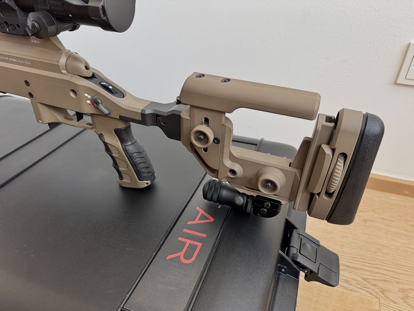 Ekskluzywne kompletny zestaw – Steyr SSG M1 w .338 Lapua Mag. z wymienną lufą 6.5 Creedmoor i akcesoriami premium