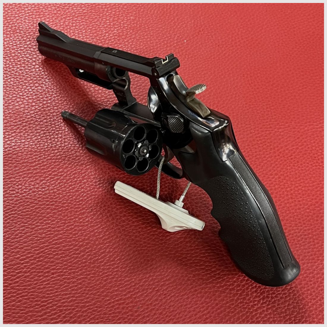 Smith & Wesson 19-3, Bild 5 von 8