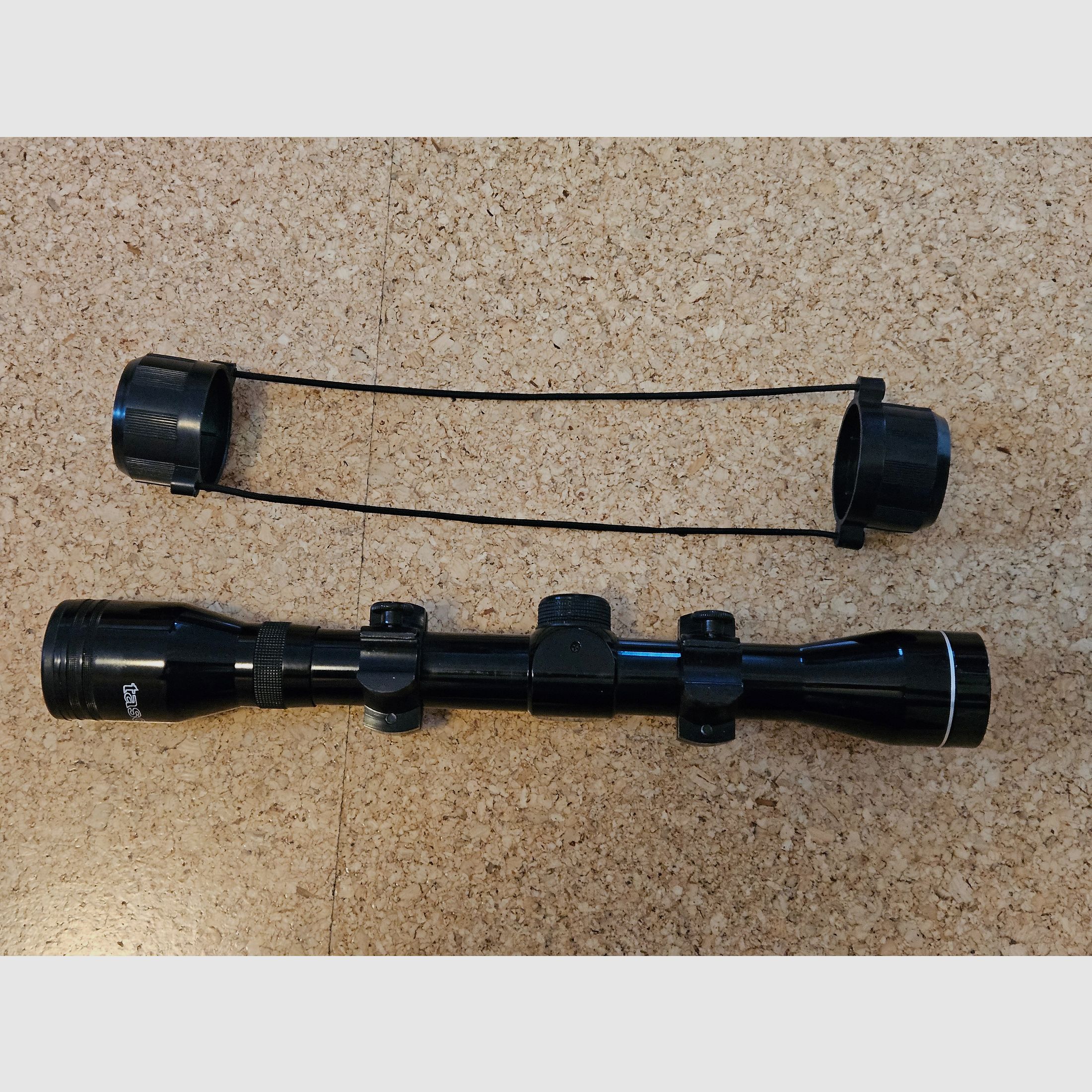 Zielfernrohr 4 x 32 Tasco