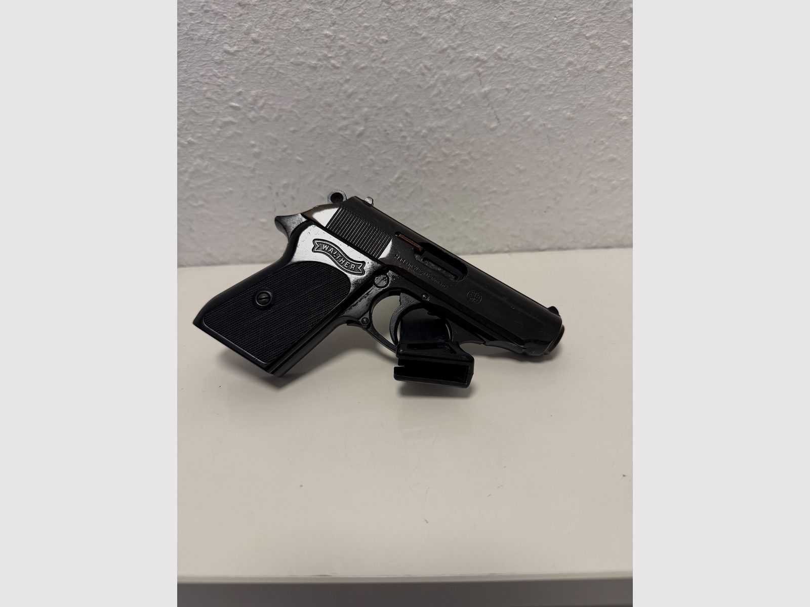 Walther PPK 8mm Knall Goudschrift, afbeelding 3 van 4