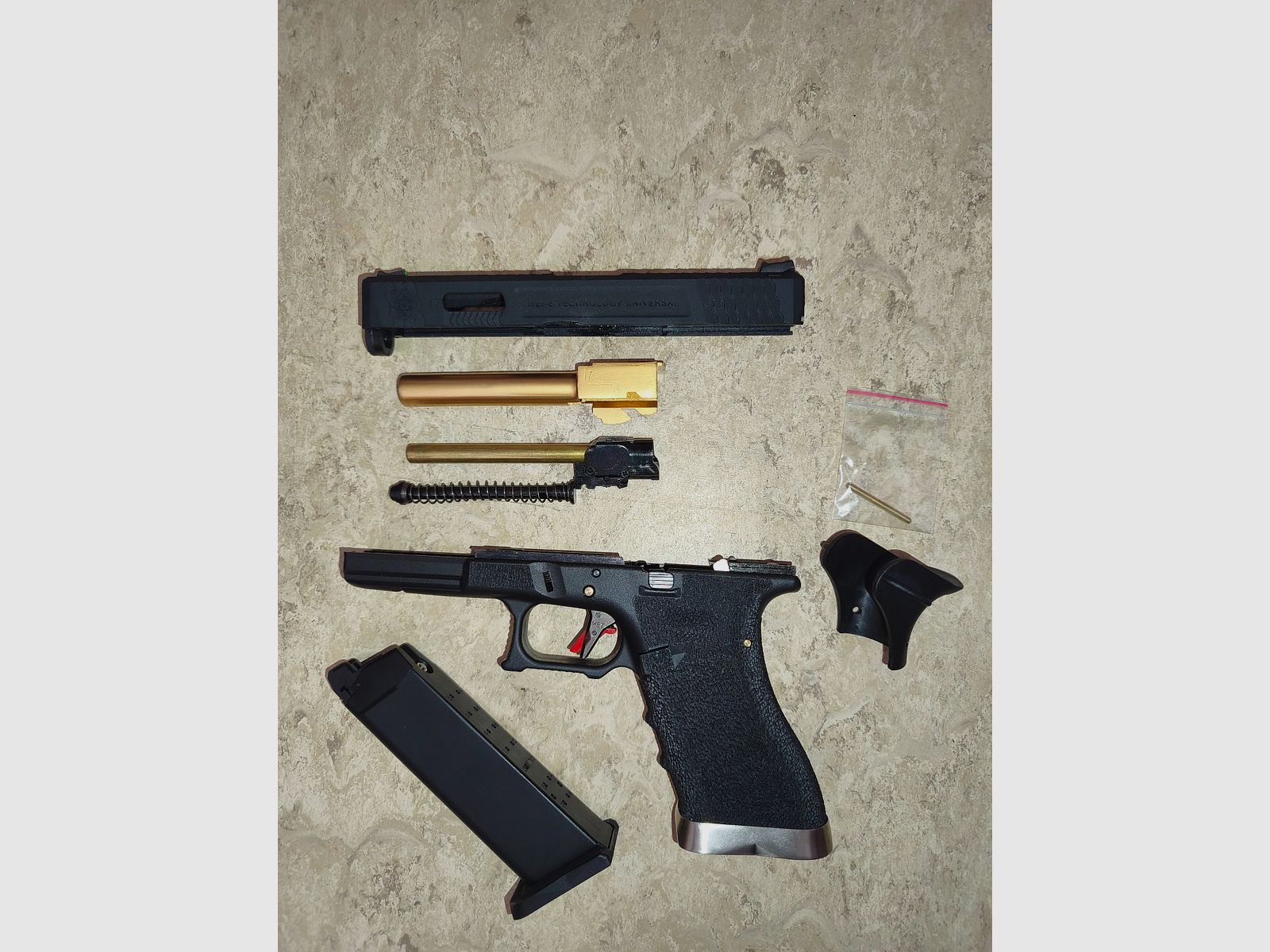 WE G-Force 17 6mm GBB Airsoft, Bild 8 von 10