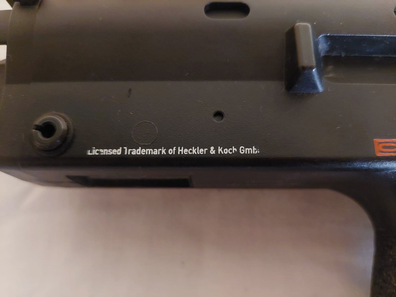 HK Mp7A1 6mm GBB + Tasmanian Tiger Tasche 