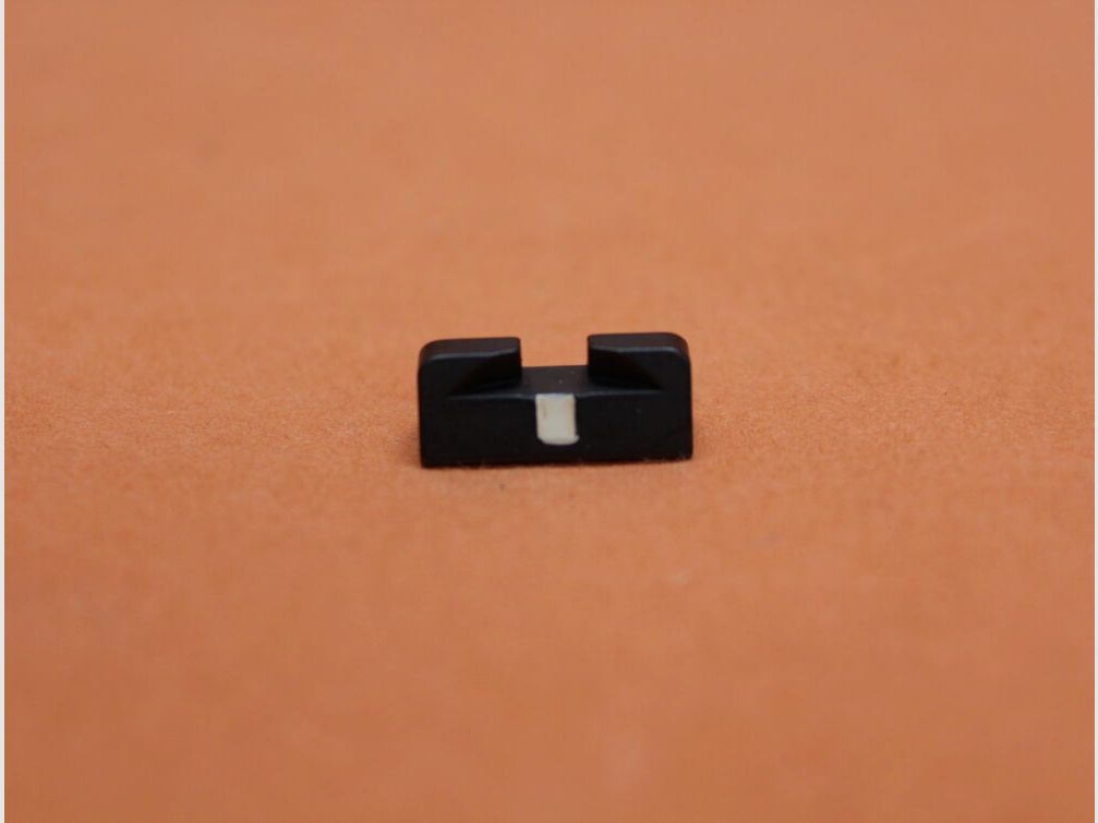 SIG Sauer SIG Sauer: Fixed rear sight (34225550) with contrast bar