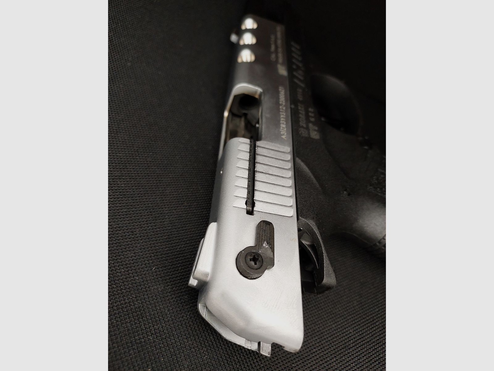 Zoraki 4918 Schreckschuspistole Kal. 9mm P.A.K. (PTB 1110) Titan - neu!