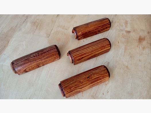 Originele Roemeense bovenste Dong AK handbescherming (zeer breed) / Stevig gelamineerd hout perfect voor Roemeense Ezel-Pimmel (Uluc) of RPK handbescherming