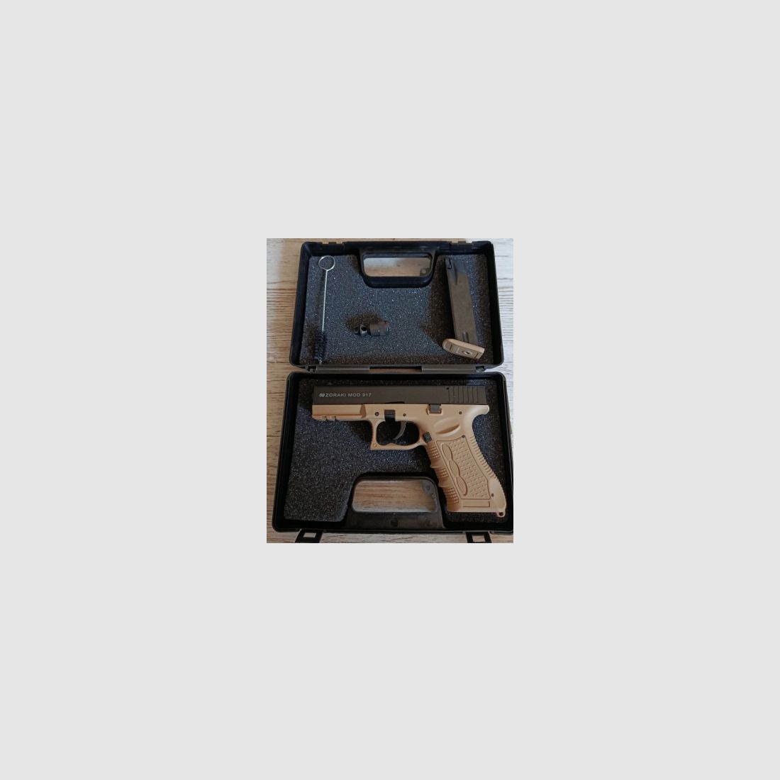 Zoraki 917 Desert TAN pistolet à blanc 9 mm P.A.K. PTB 1023 avec mallette