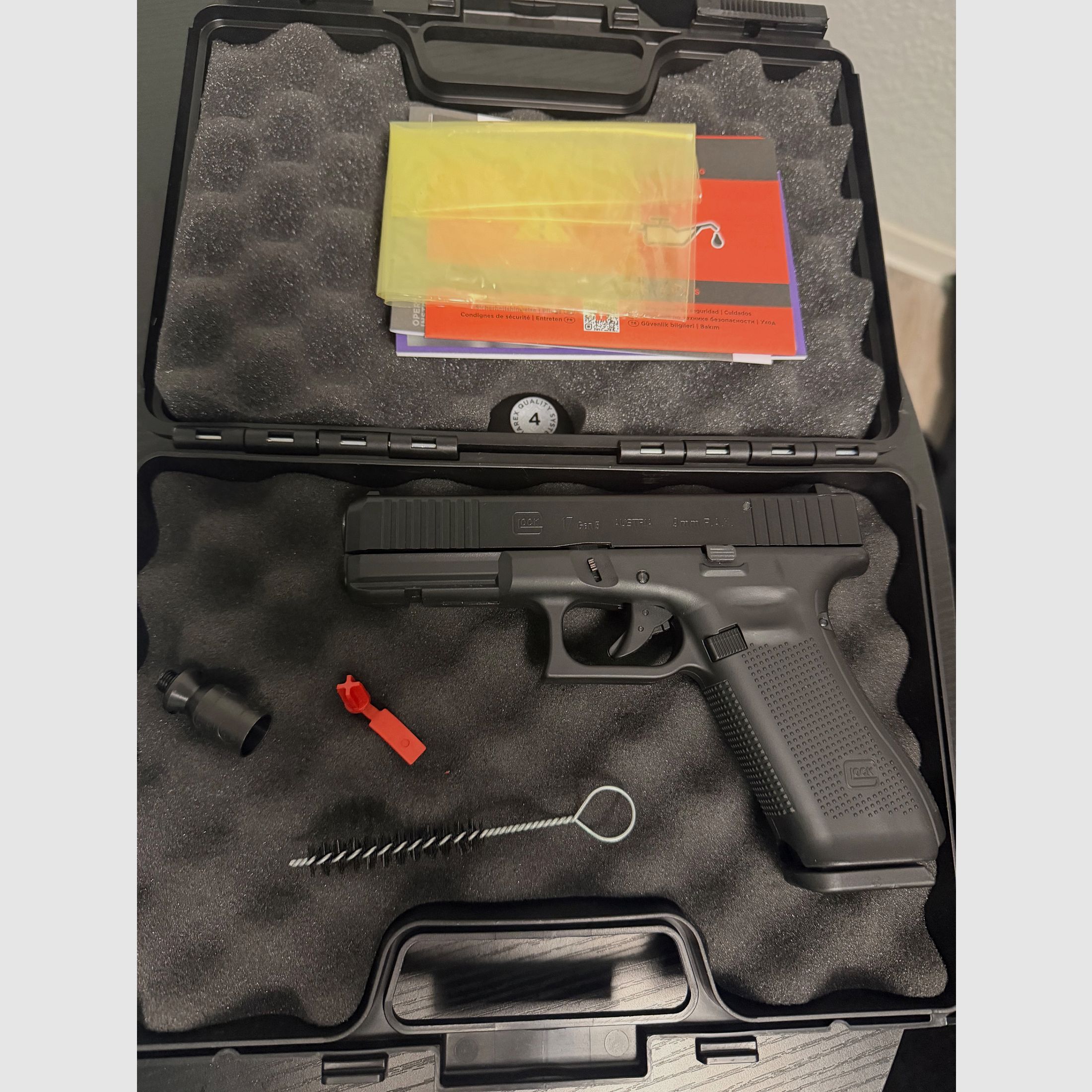 Umarex Glock 17 Gen. 5 – 9 mm P.A.K.  Top Angebot!!!, Bild 1 von 4