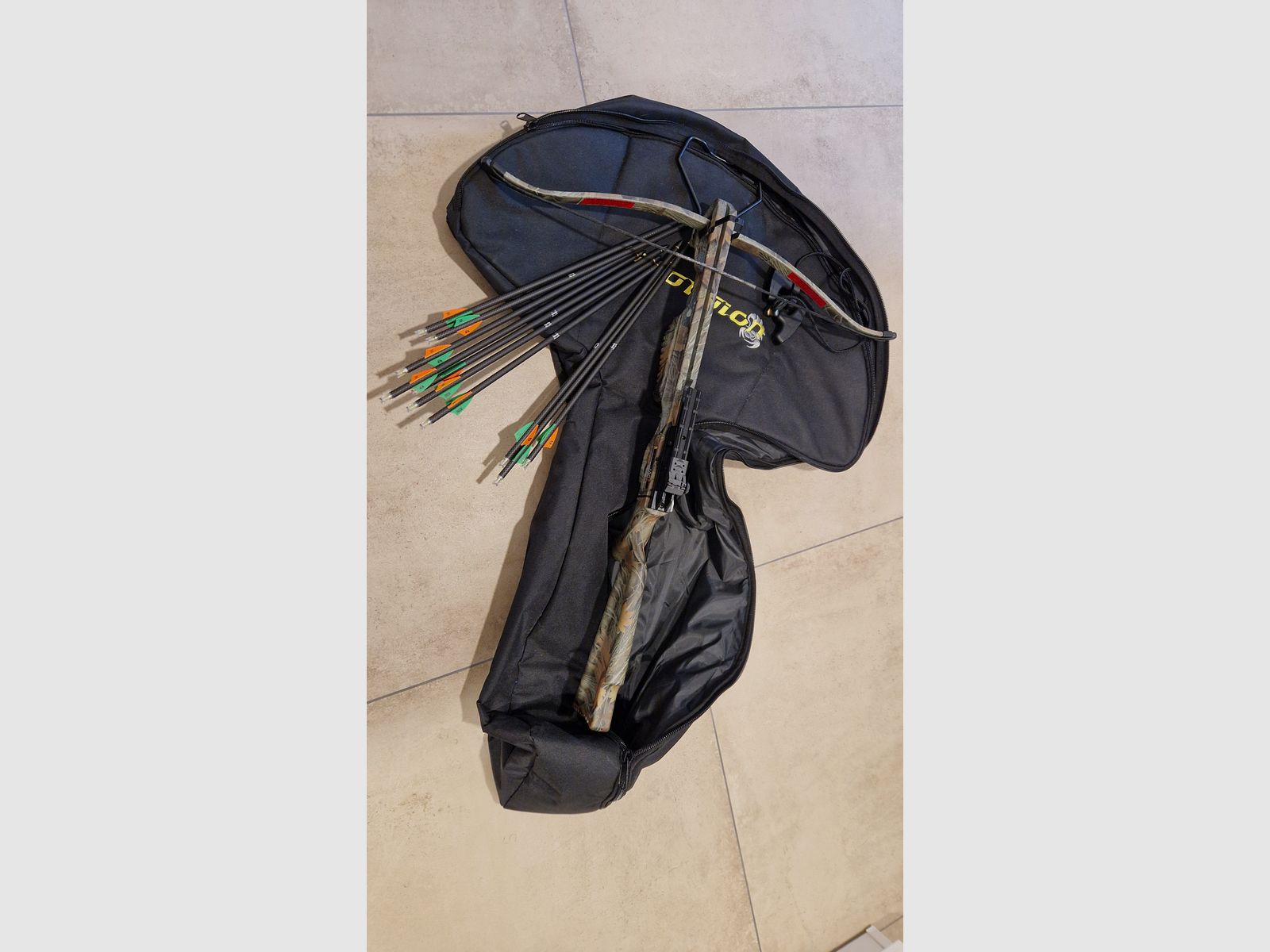 Arbalète EK Archery Jaguar / Jag One 175lbs Camo