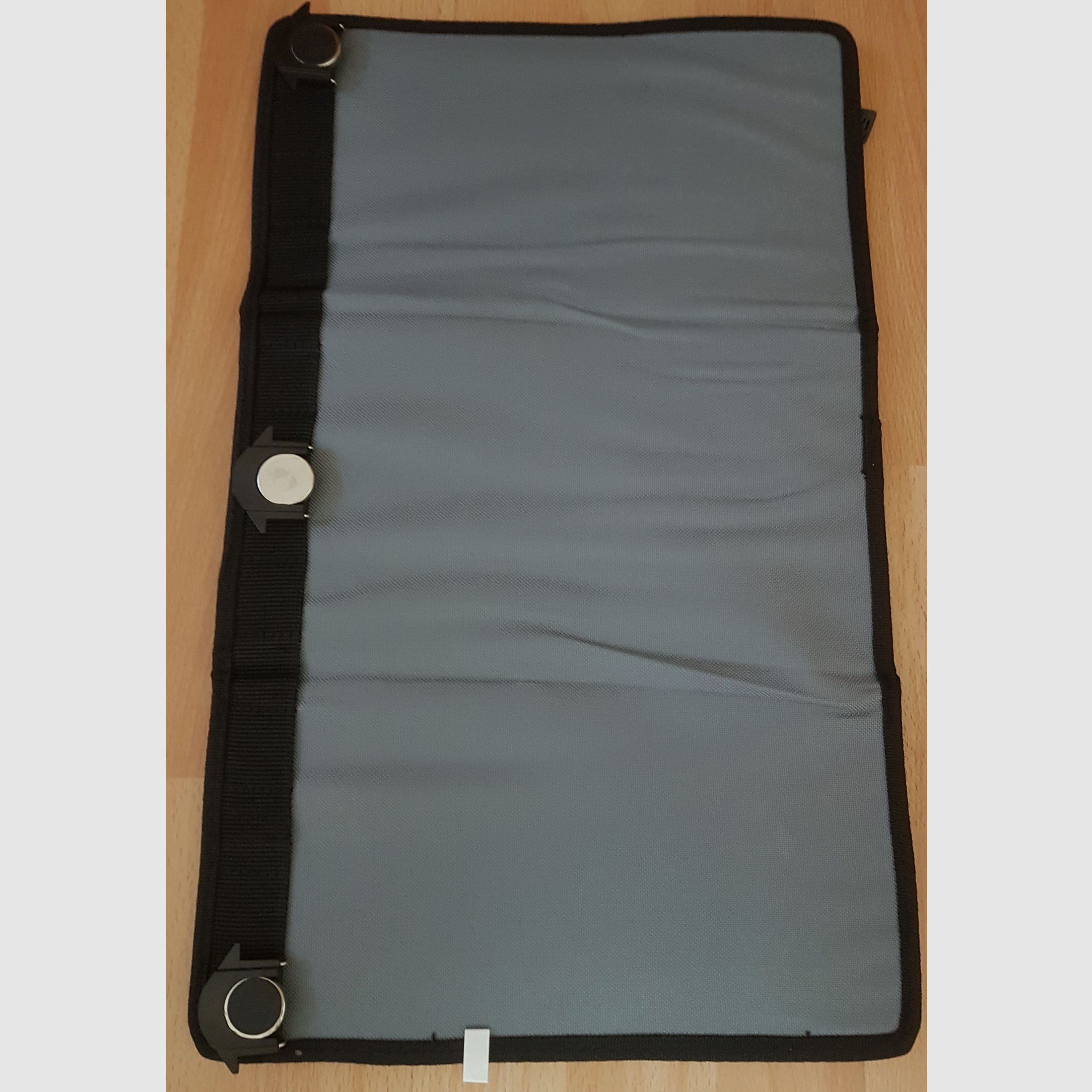 Lockdown; Large hanging organizer