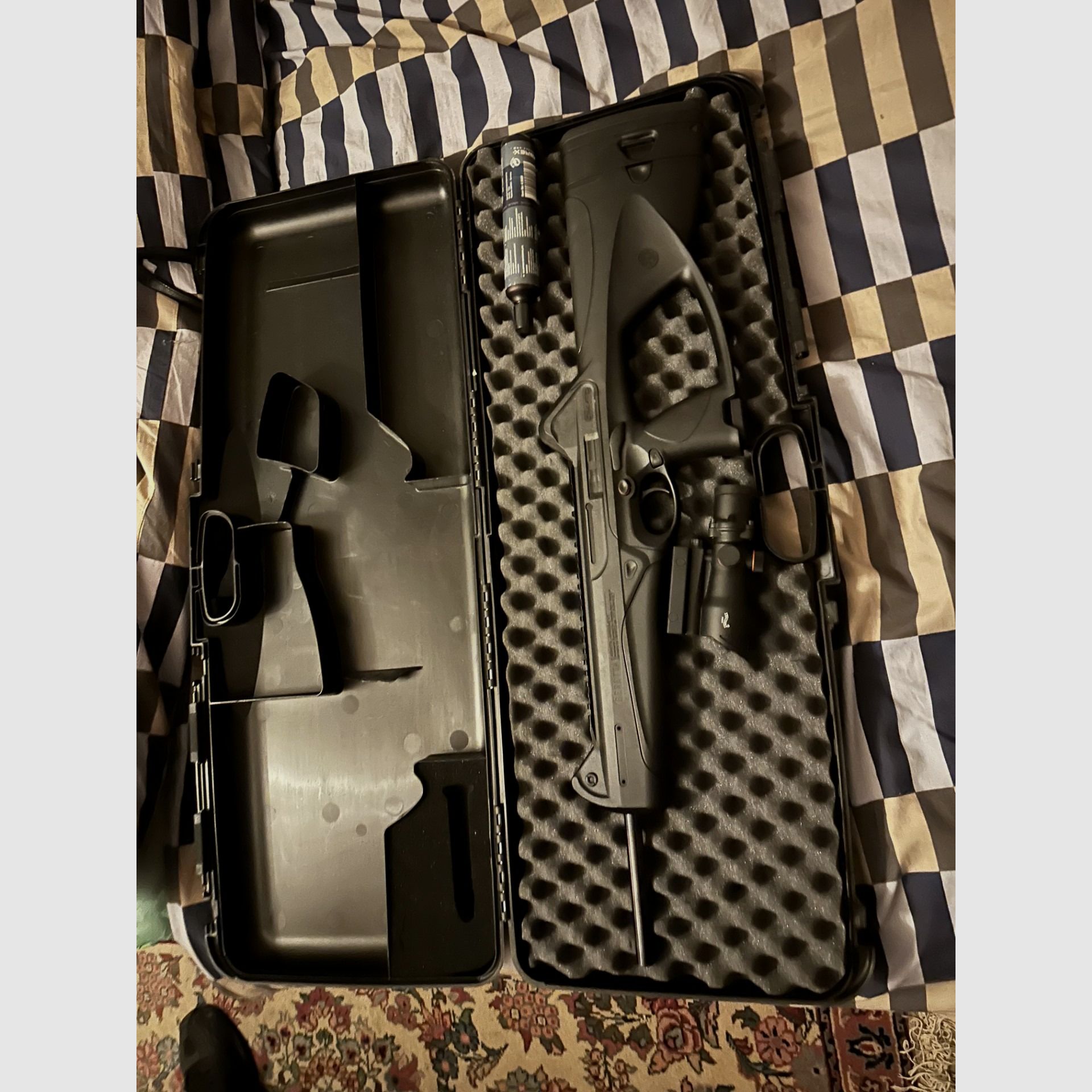 NEW - Images for manufacturer UMAREX Beretta CX4 Storm CO2 rifle 4.5 mm Diabolo - 30 shot magazine