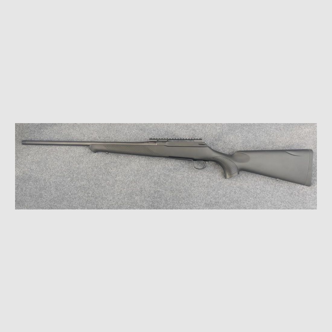 Sauer 100 Classic XT (with Picatinny rail)