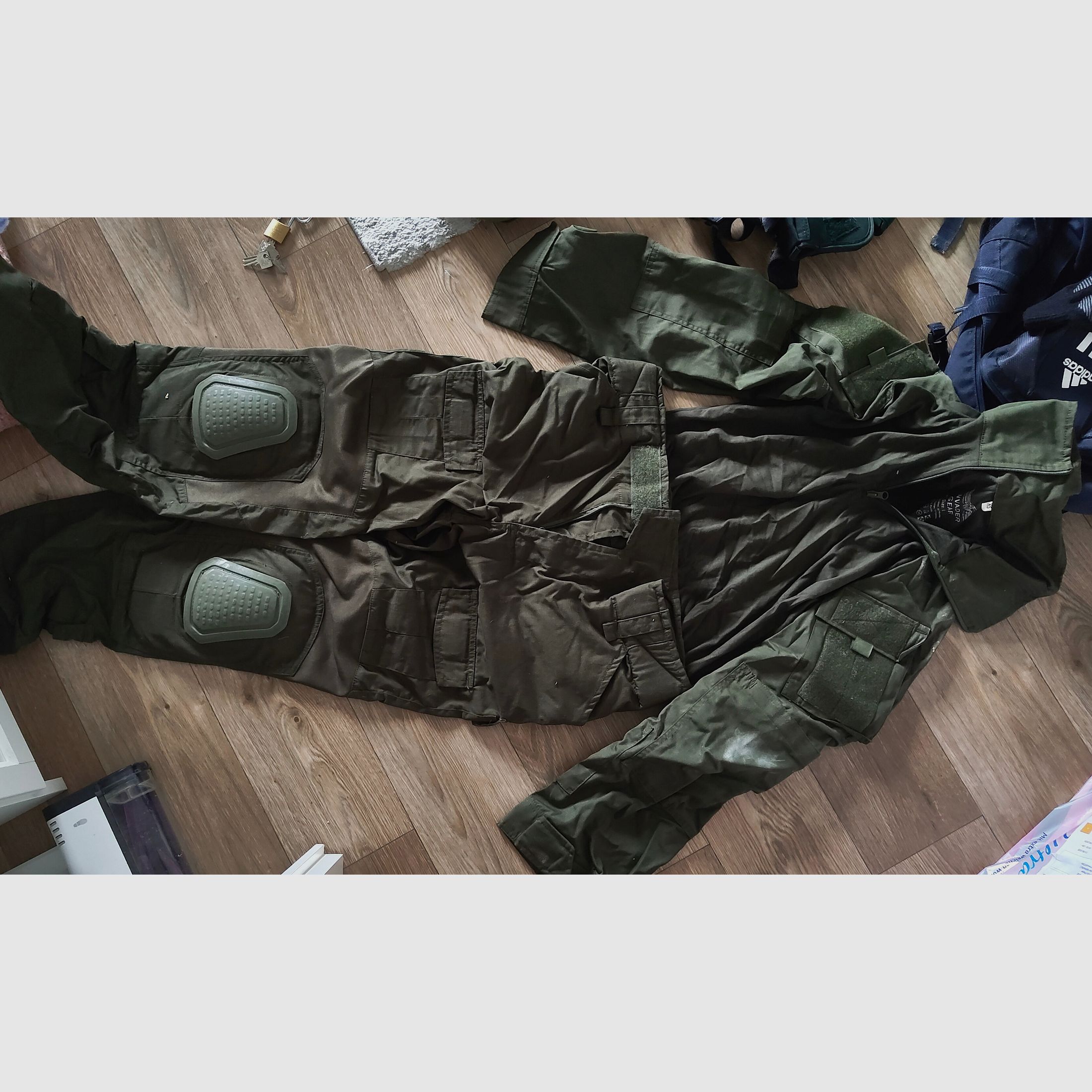 Airsoft mit viel Zubehör