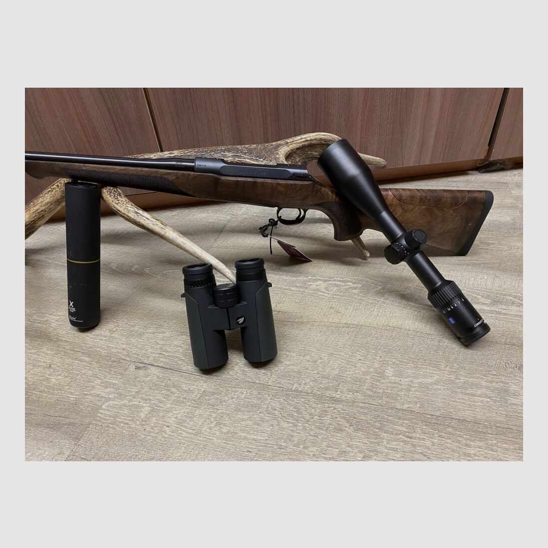 Sauer 100 Artemis VS, mit Zeiss Conquest V4 3-12x56