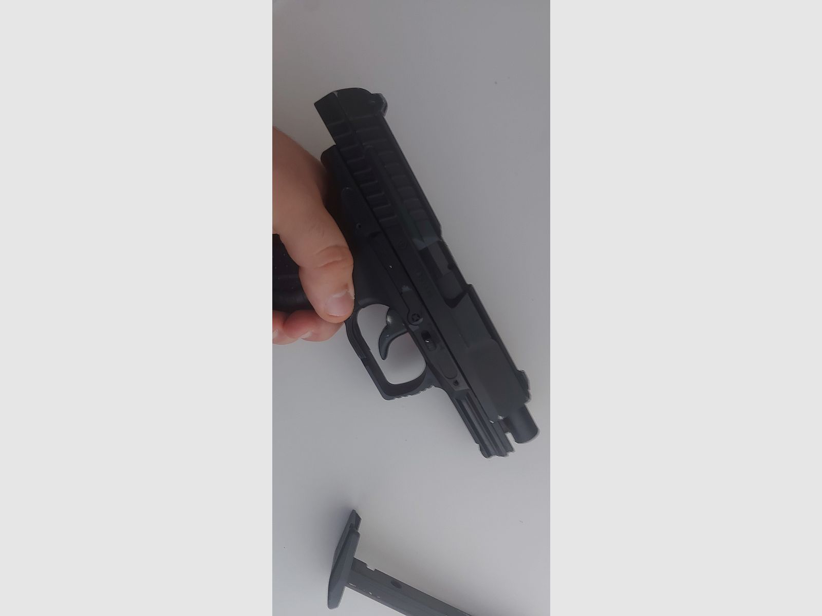 Selling Walther P99 dao airsoft gbb pistol caliber 6mm BB