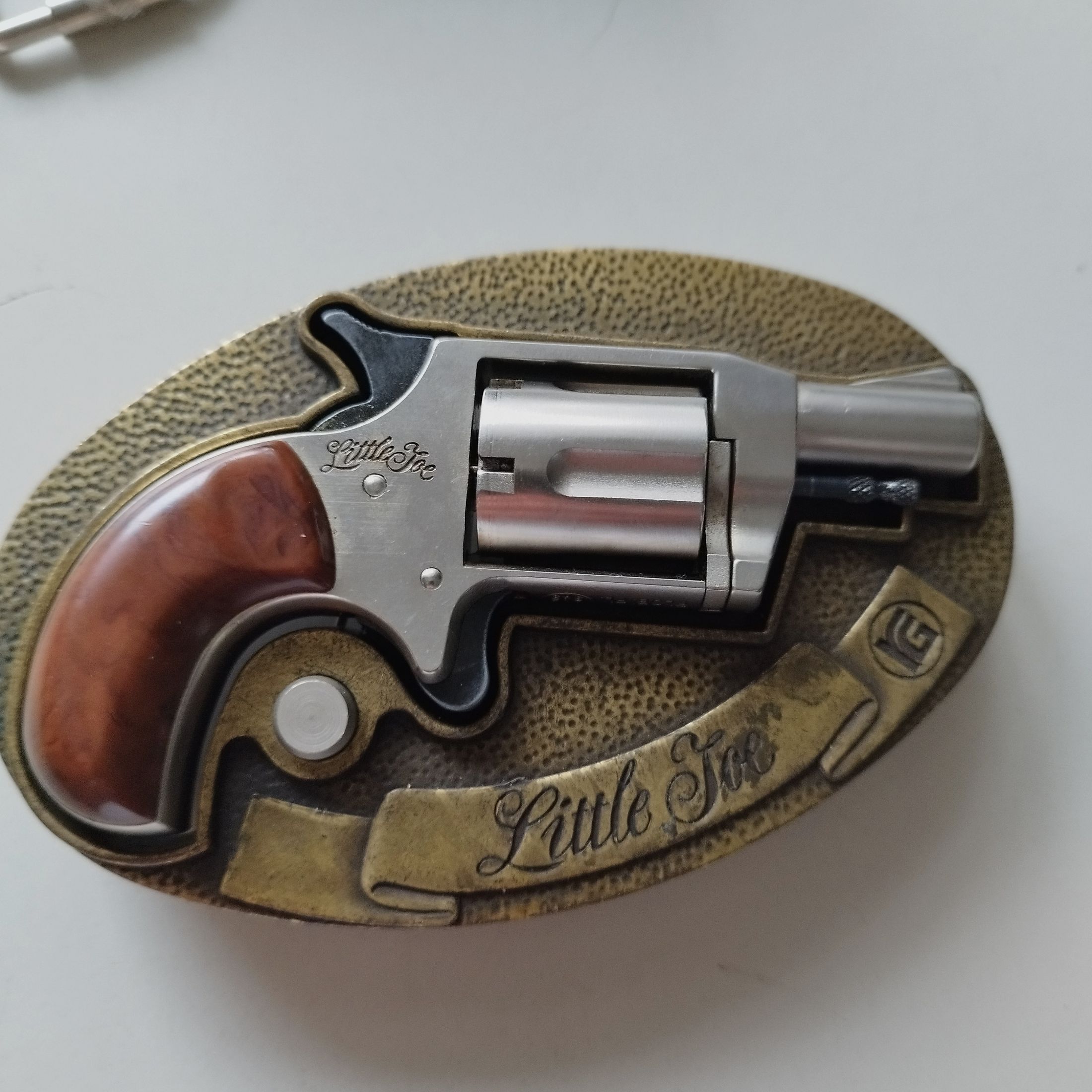 Piękny RÖHM Little Joe - rewolwer SRS 6mm FLOB.PL. z klamrą do paska i kaburą oraz akcesoriami w oryginalnym opakowaniu - przedmiot kolekcjonerski PTB