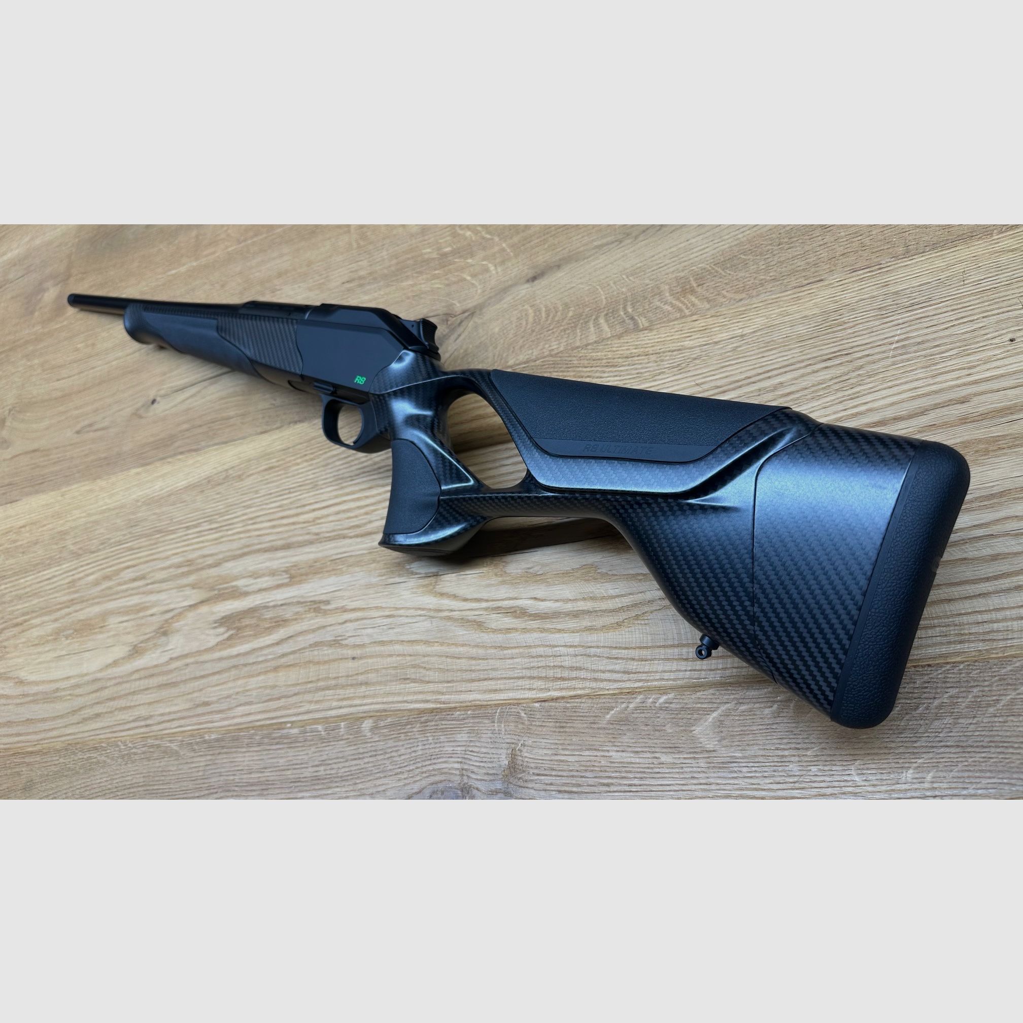 Blaser R8 Ultimate Carbon / Zielone logo R8 / Przednia część z włókna węglowego / M15x1 / Kaliber do wyboru, zdjęcie 6 z 6