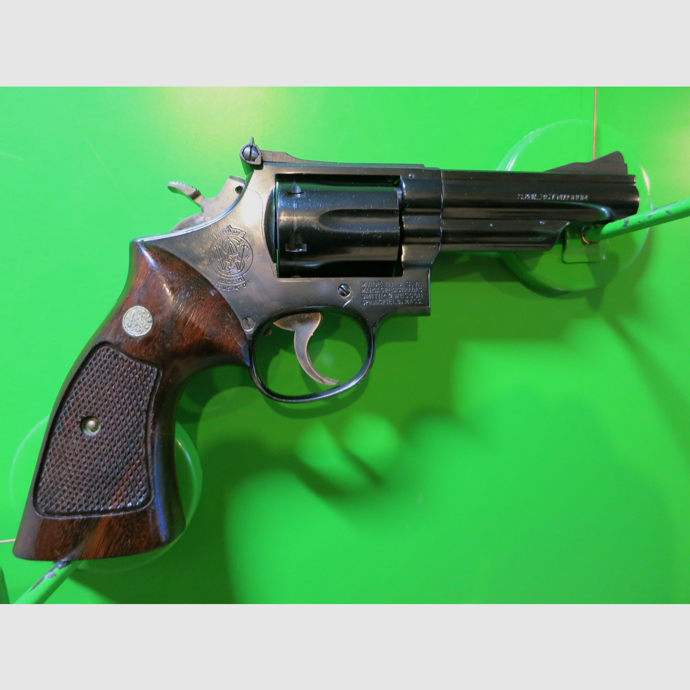  Revolver Smith&Wesson Mod. 19-3, .357 Magnum, 4" loop   #67-