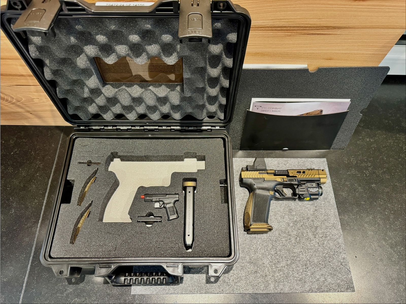 Canik TP9  TTI Combat Taran Tactical 9x19mm