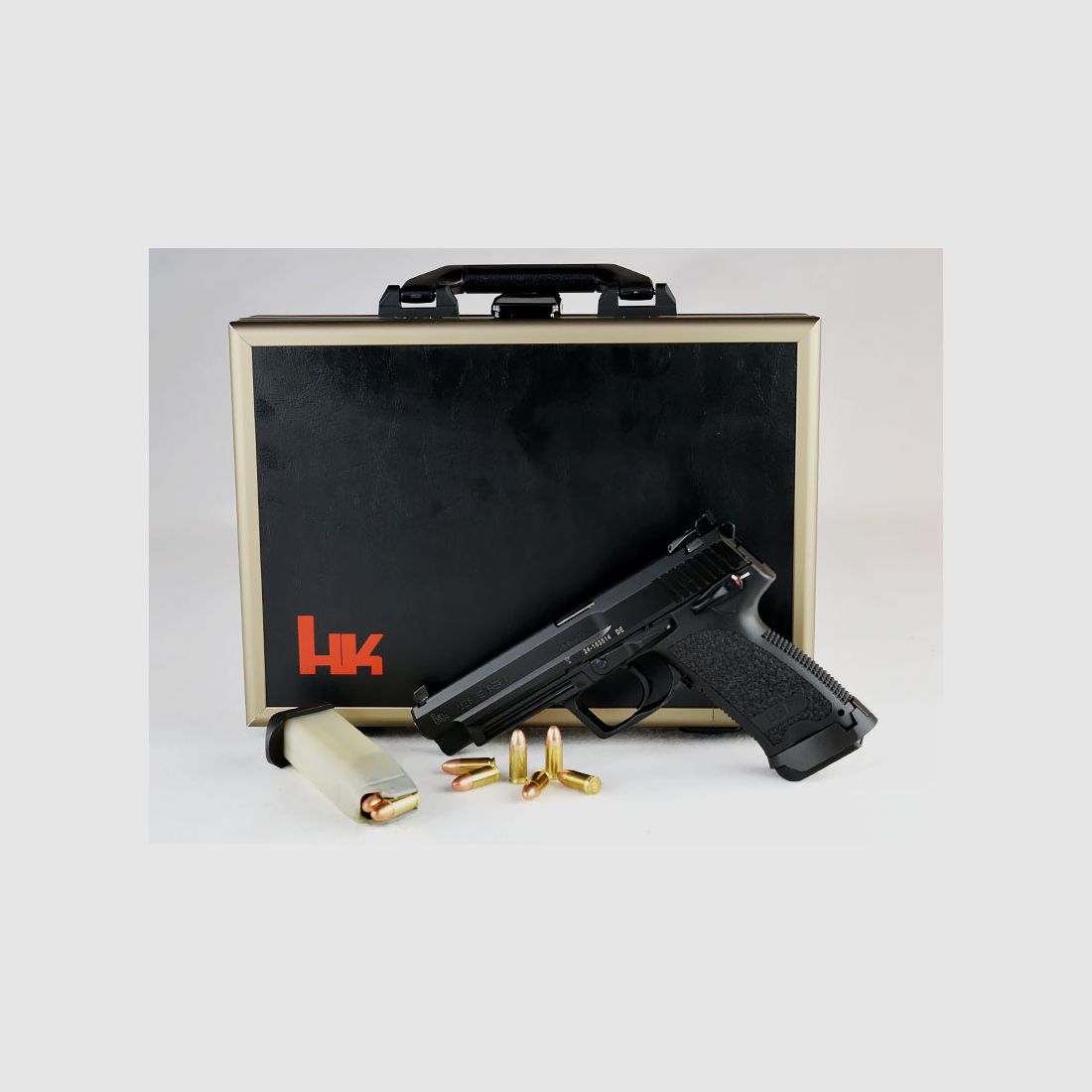 Heckler & Koch USP Expert 9 mm Luger, azulado